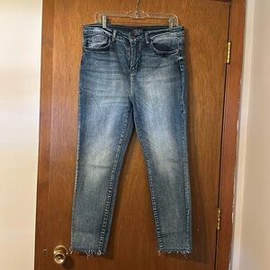 Judy Blue relaxed fit jeans size 13/31